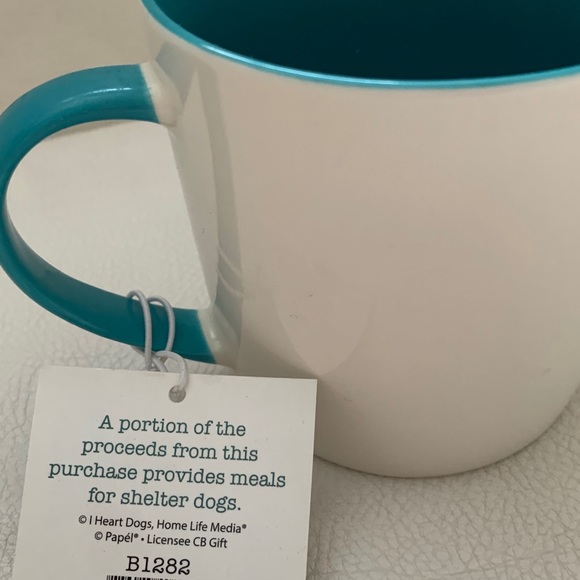 2/$25 *when bundled* BNWT Dog Hair funny mug - Picture 2 of 3